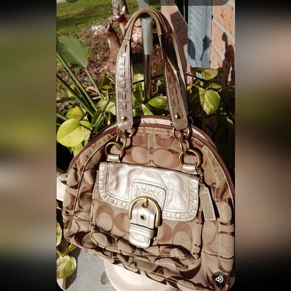 AUTHENTIC COACH OVERSIZE SIGNATURE C JACQUARD AND GOLD GENUINE LEATHER HANDBAG